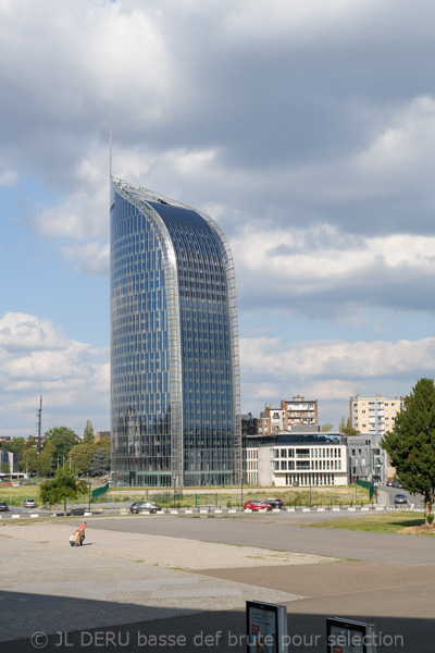 tour des finances à Liège